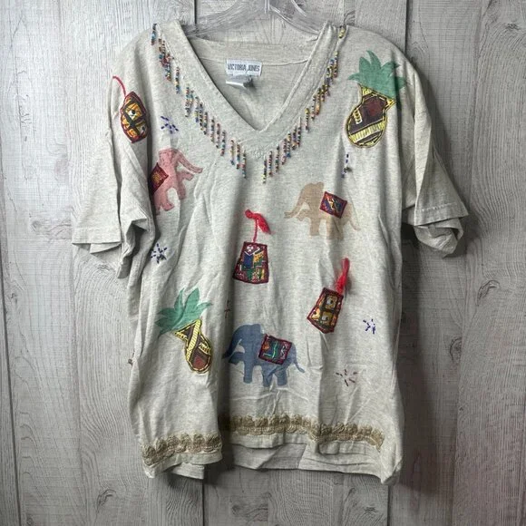 Vintage Unique Beaded Elephants Womens M V Neck Shirt Beige Artsy Crochet Trim - Picture 1 of 7
